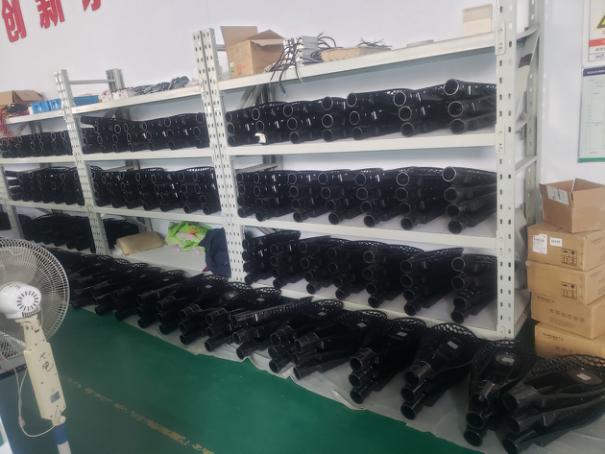 九月LED路燈出口法國(guó)捷克訂單火爆來(lái)襲